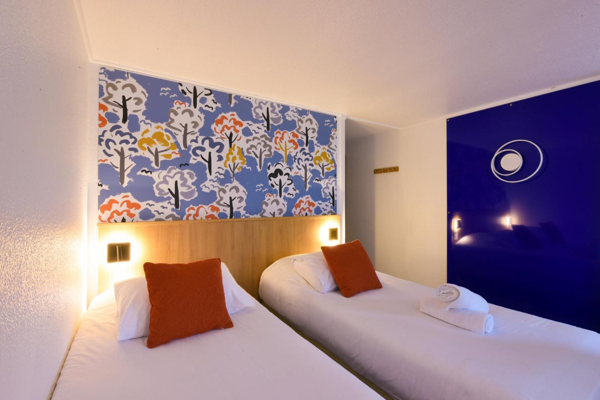 Kyriad Villeneuve Saint Georges - Hotel Renove Exterior photo