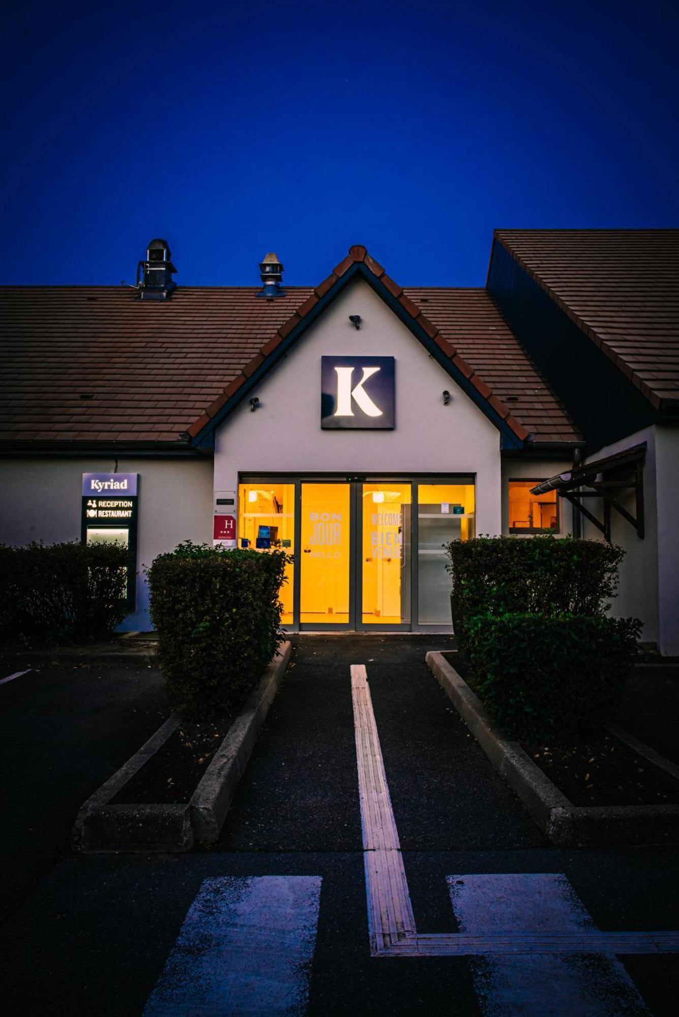 Kyriad Villeneuve Saint Georges - Hotel Renove Exterior photo
